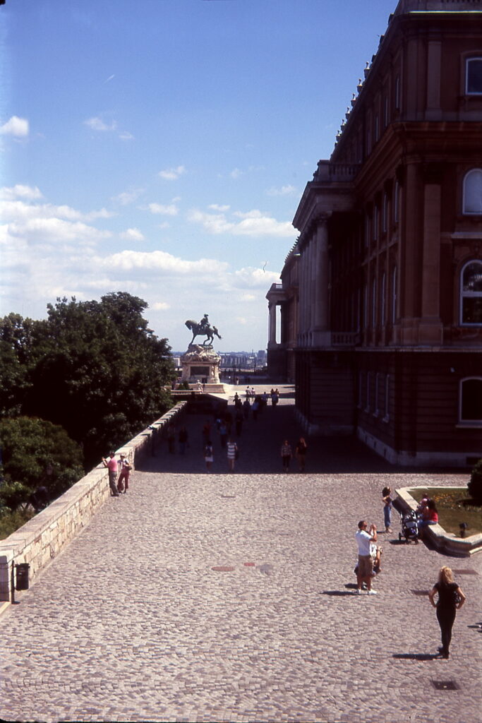 Kodak Retina IIa Fuji Sensia 100-9768