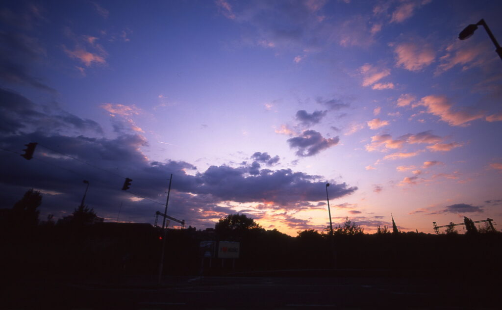 Bessa L Voigtlander 4/15mm Heliar Velvia 50-5500
