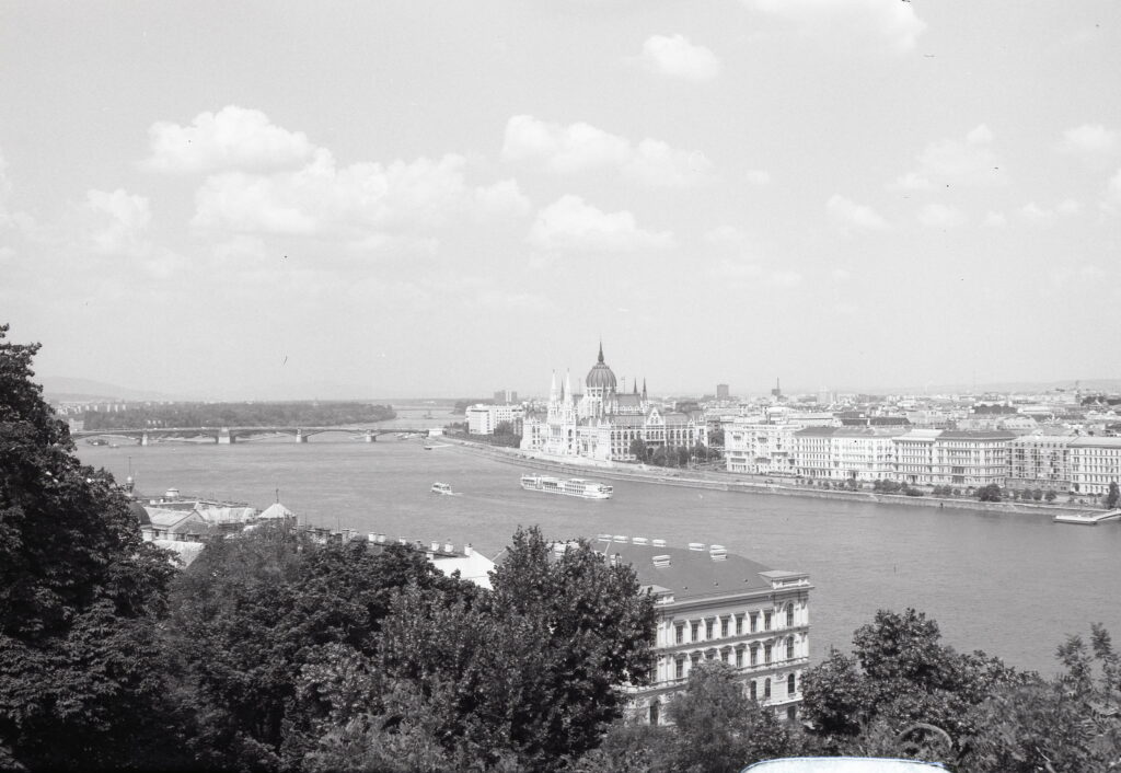 Bessa-II Color-Skopar Ilford FP4 ISO 125-9301