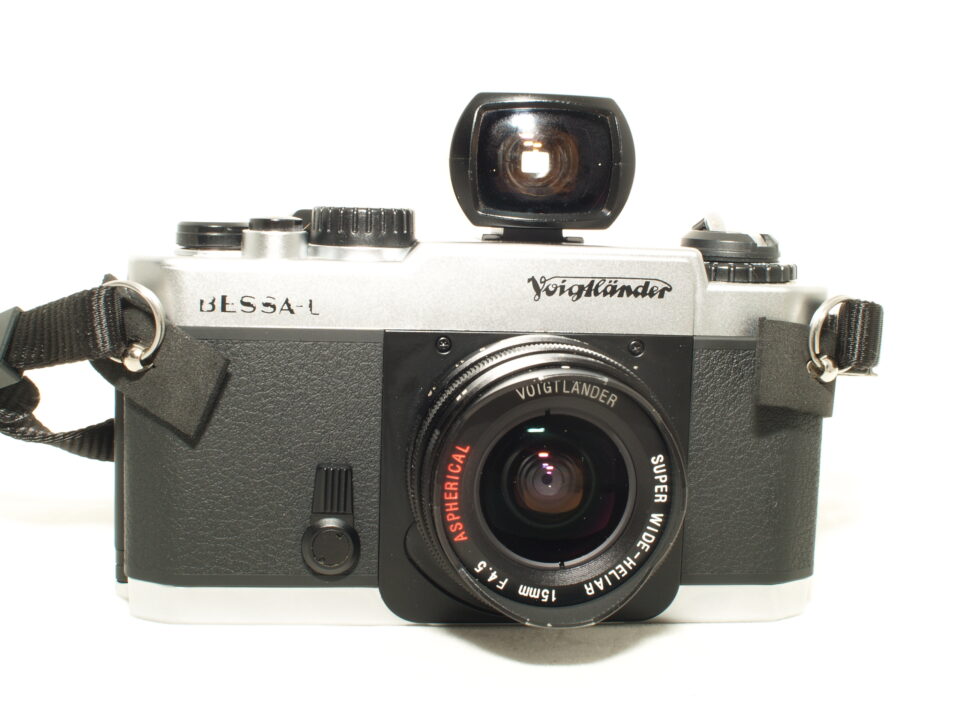 Bessa L Voigtlander 4/15mm Heliar