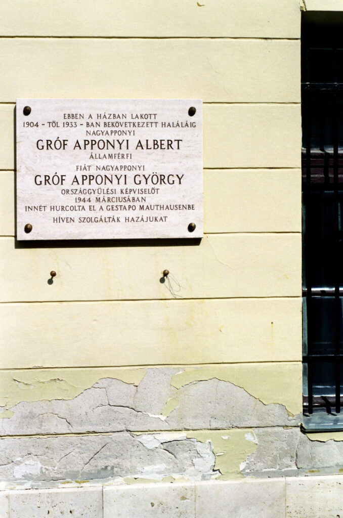 Agfa Karat IV Solagon 50mm f2.0 Fuji 200-13444