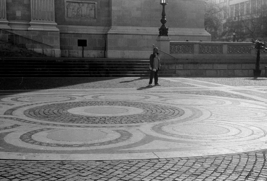Contax II Sonnar 5cm f2 Fomapan 100-12219