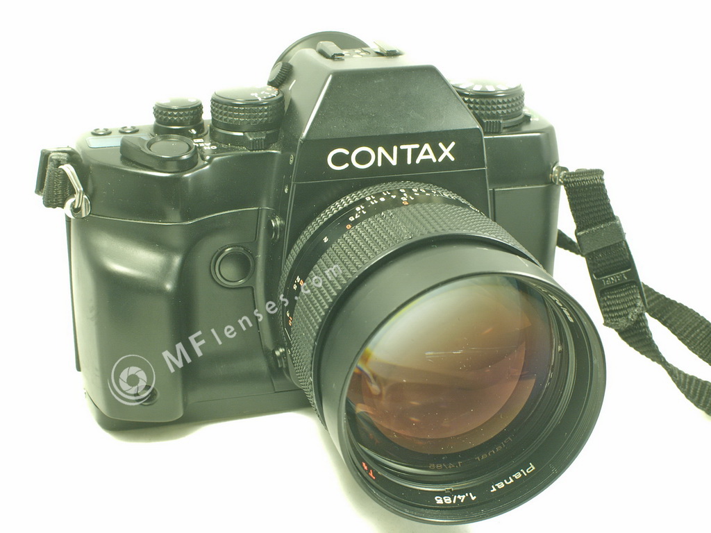 Contax RX Planar 85mm f1.4-Kodak UC 100-6408