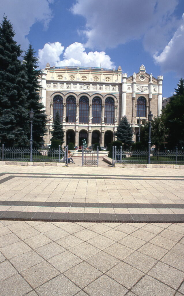 Yashica ML21mm Contax RTS Sensia100-9748