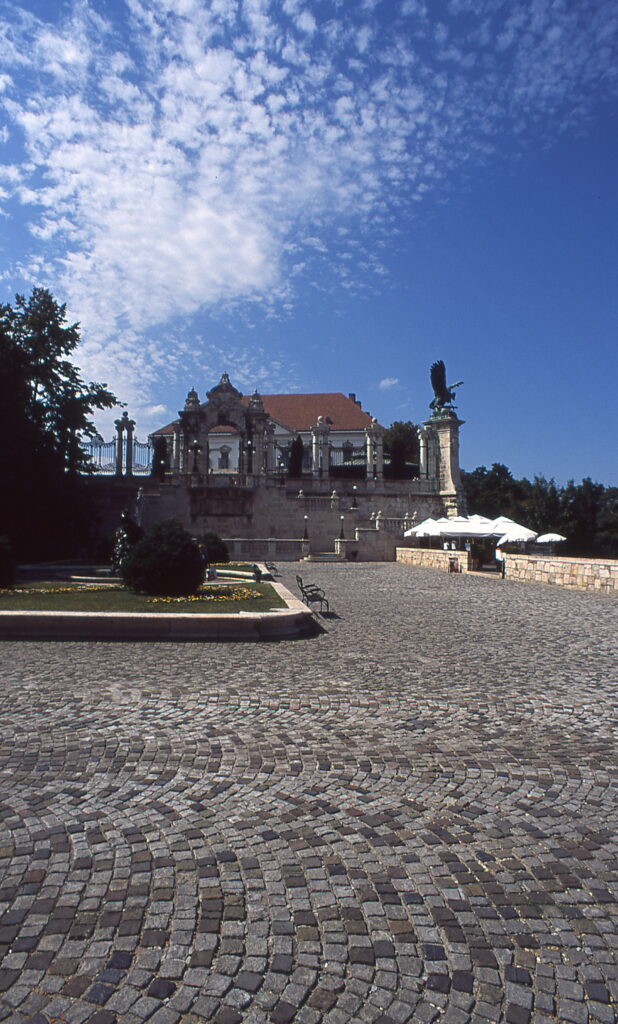 Praktica BC1 Flektogon 20mm Provia 100-9611