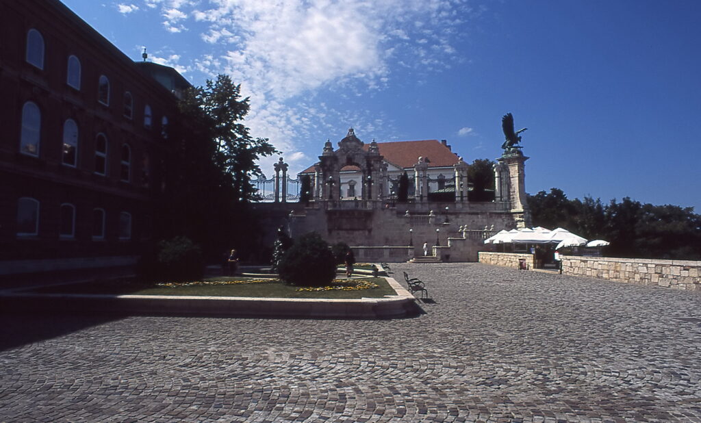 Praktica BC1 Flektogon 20mm Provia 100-9614
