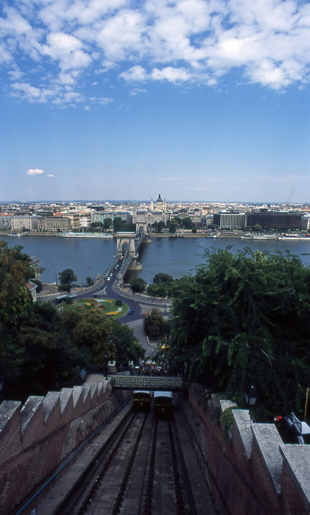Praktica BC1 Flektogon 20mm Provia 100-9615