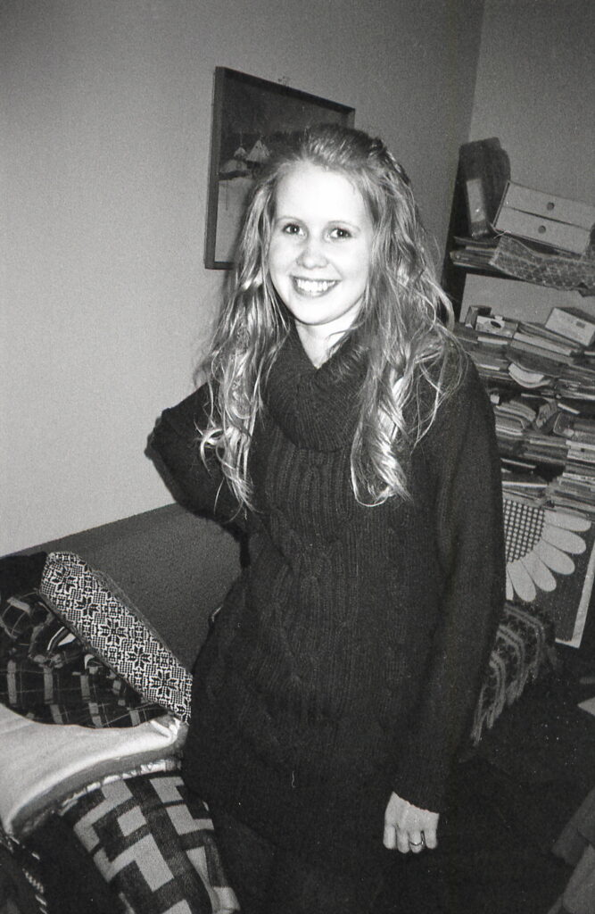Konica A4 Agfa APX 100-8766