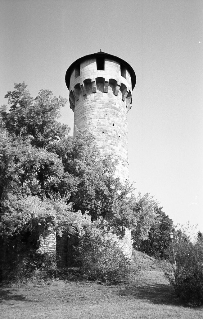 Konica AF3 Agfa APX 100-9982