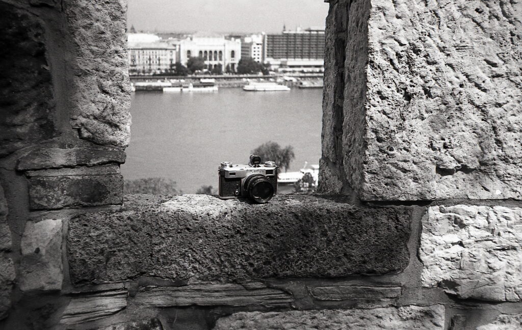Konica C35 35mm f2.8 automatic Agfa APX100-9715