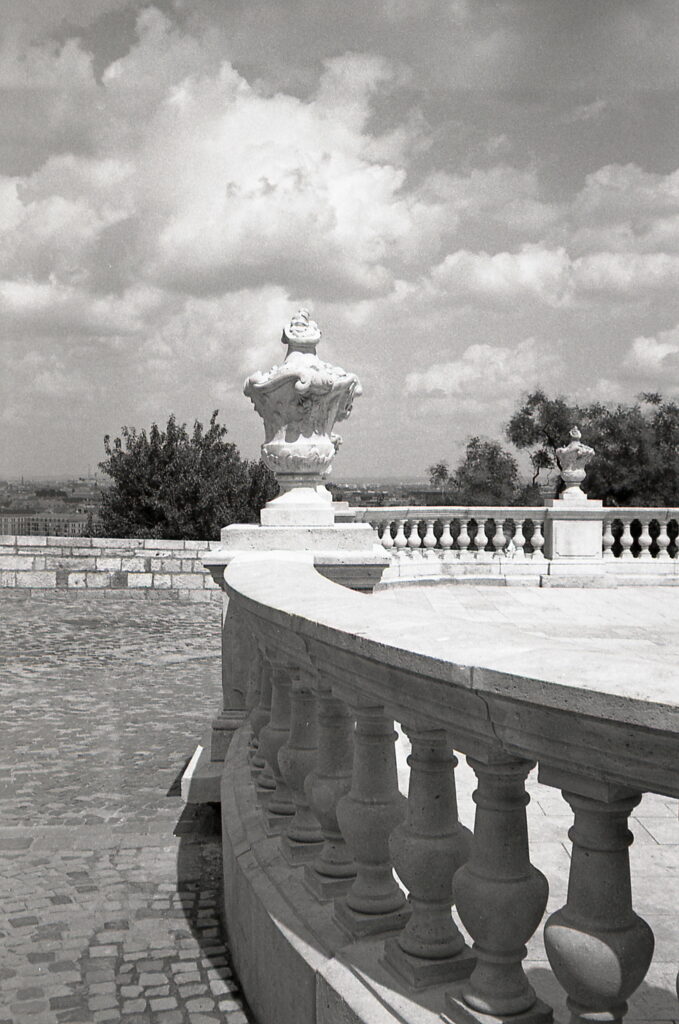 Konica C35 35mm f2.8 automatic Agfa APX100-9717