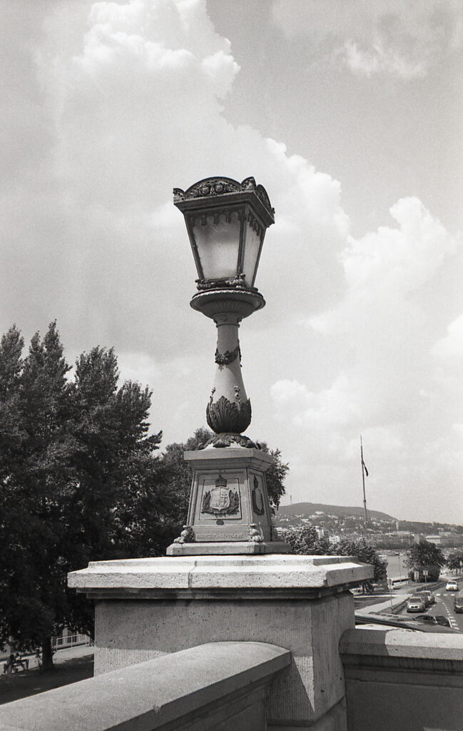 Konica C35 MF AF AGFA-APX100-9315