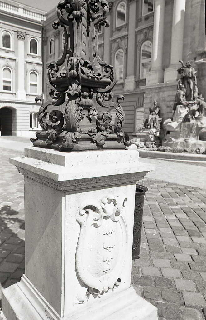 Konica FP-1 Konica Hexanon 24mm Agfa APX 100-8875