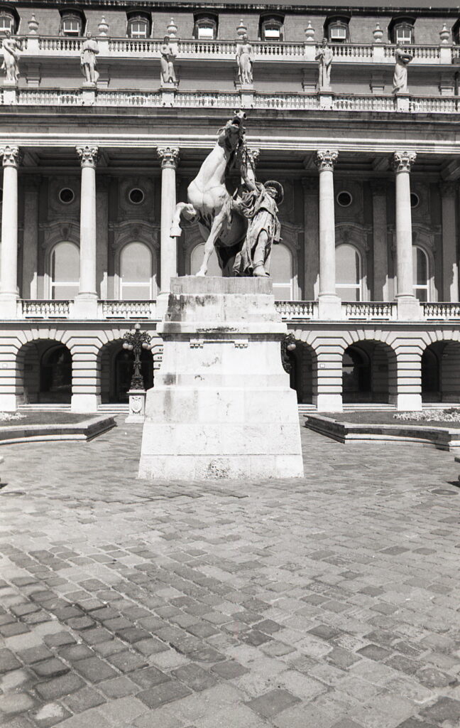Konica FP-1 Konica Hexanon 24mm Agfa APX 100-8877