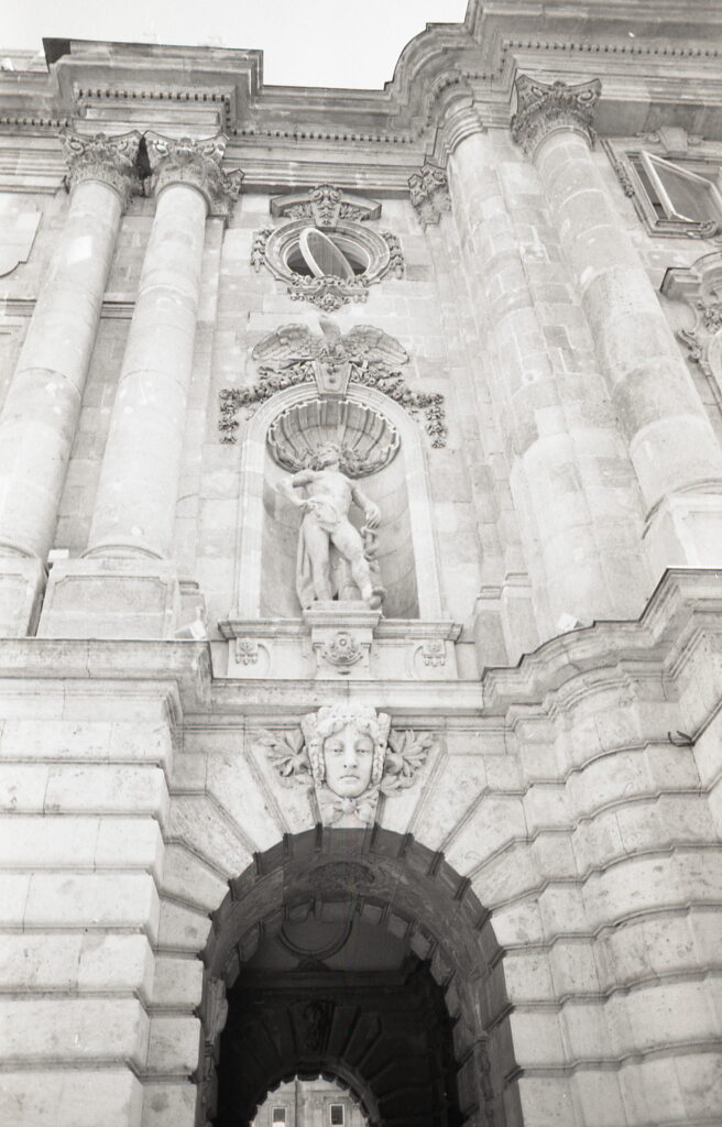 Konica FP-1 Konica Hexanon 24mm Agfa APX 100-8878