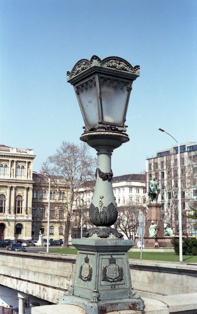 Konica IIIA FujiColor 200-8720