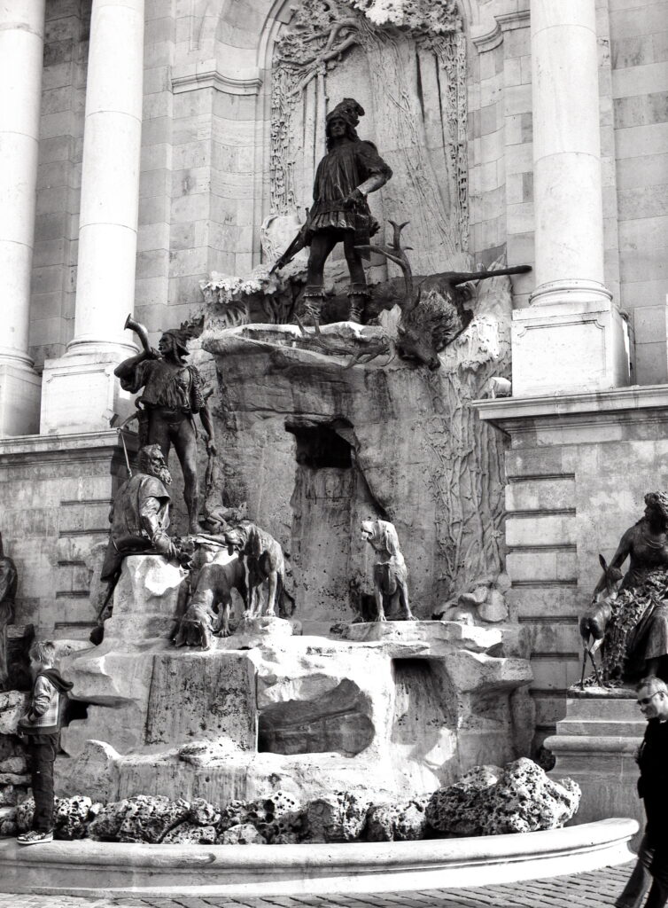 Konica Pearl III Fomapan 100-9819