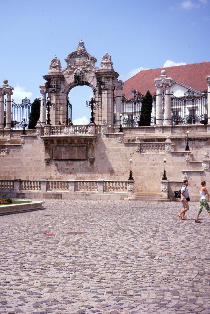 Konica Pearl I 6x4,5cm-7570