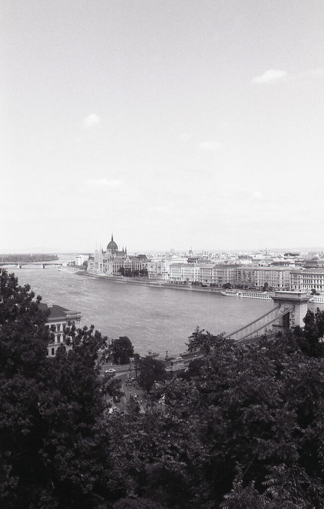 Nikon FA Nikkor 20mm f2.8 AIS Ilford F-Pan ISO 50-9114