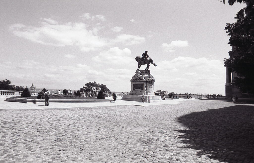 Nikon FA Nikkor 20mm f2.8 AIS Ilford F-Pan ISO 50-9117