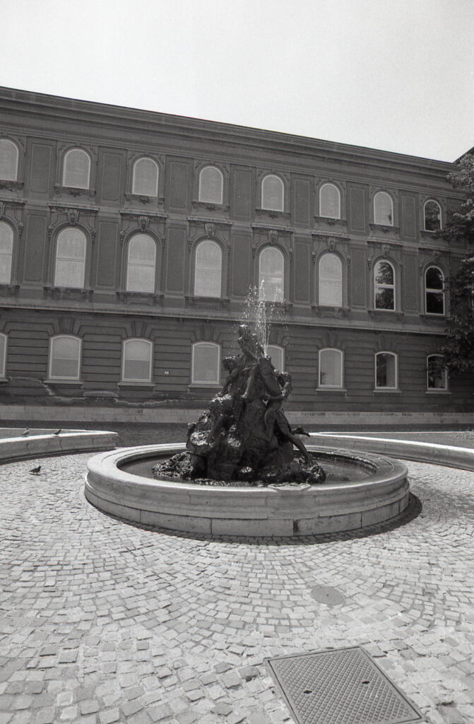 Nikon FA Nikkor 20mm f2.8 AIS Ilford F-Pan ISO 50-9135