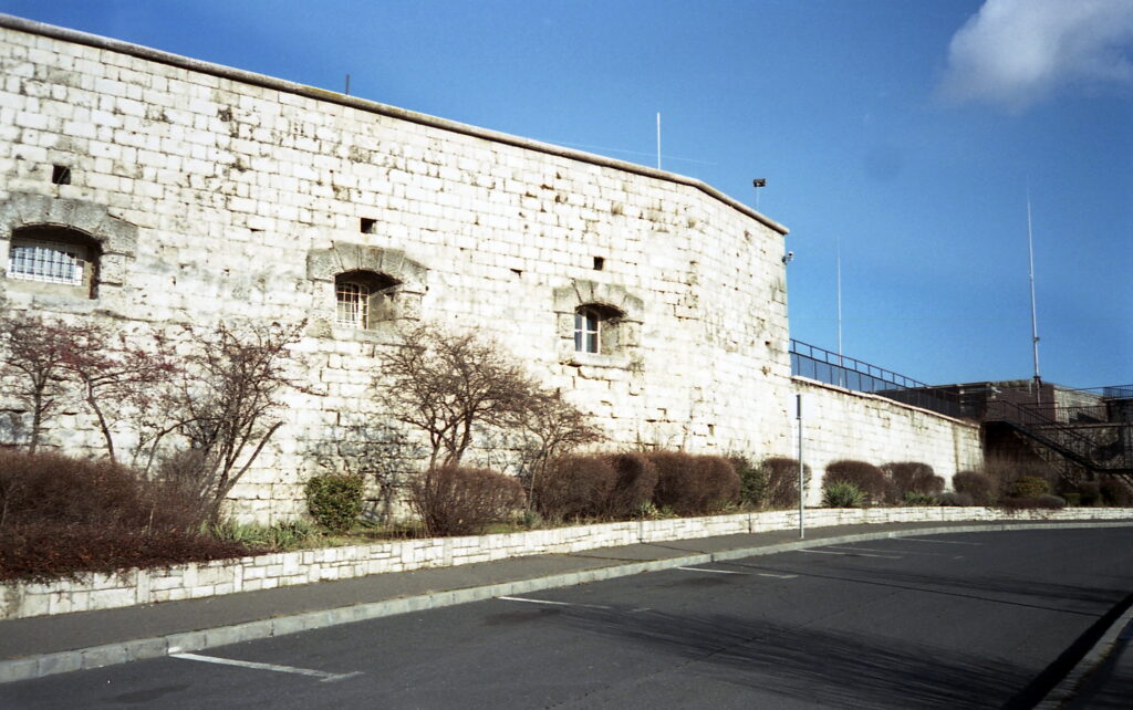Olympus MJU-1 black Fujicolor 200-10601