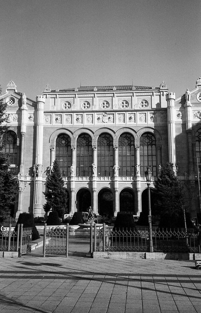 Olympus MJU-2 Fomapan 100 Fomadon LQN -10771