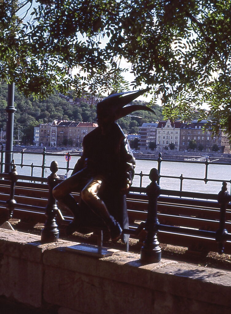 Olympus Pen Ft 38mm 1.8 Provia 100-13072