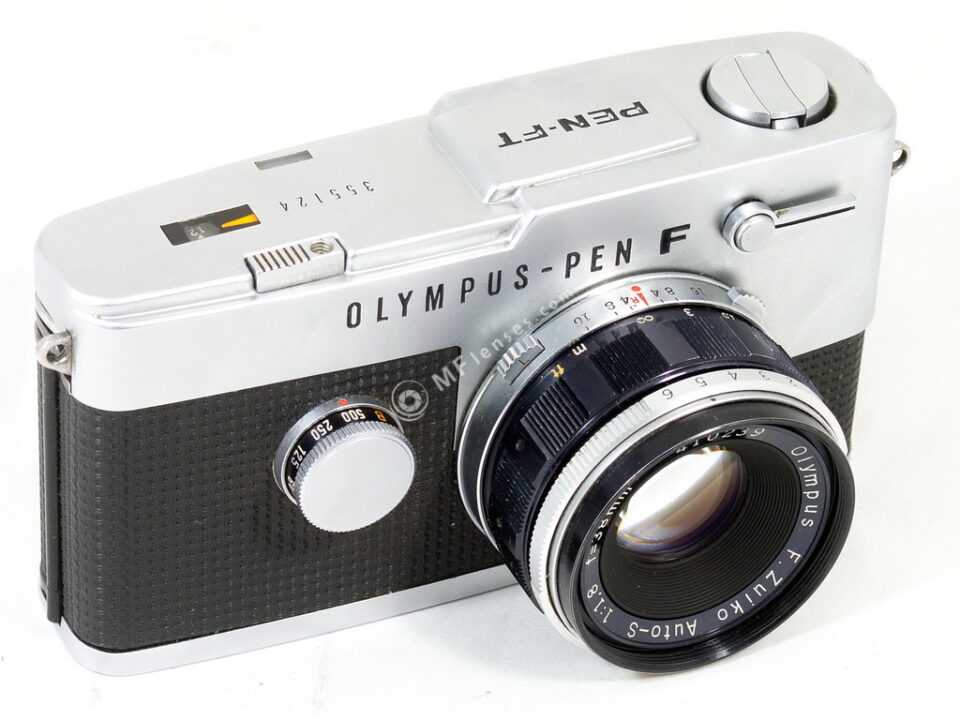 Olympus Pen Ft 38mm 1.8 Provia 100