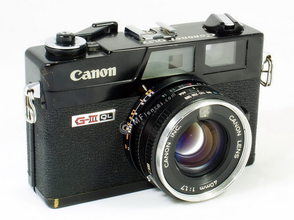 Canon QL17-III black 40mm f1.7