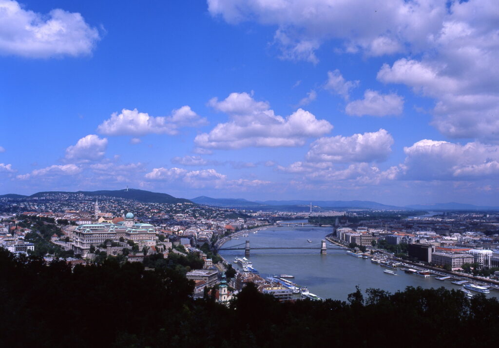 Pentax 645 Flektogon 50 MC Kodak Ektachrome 100-9533