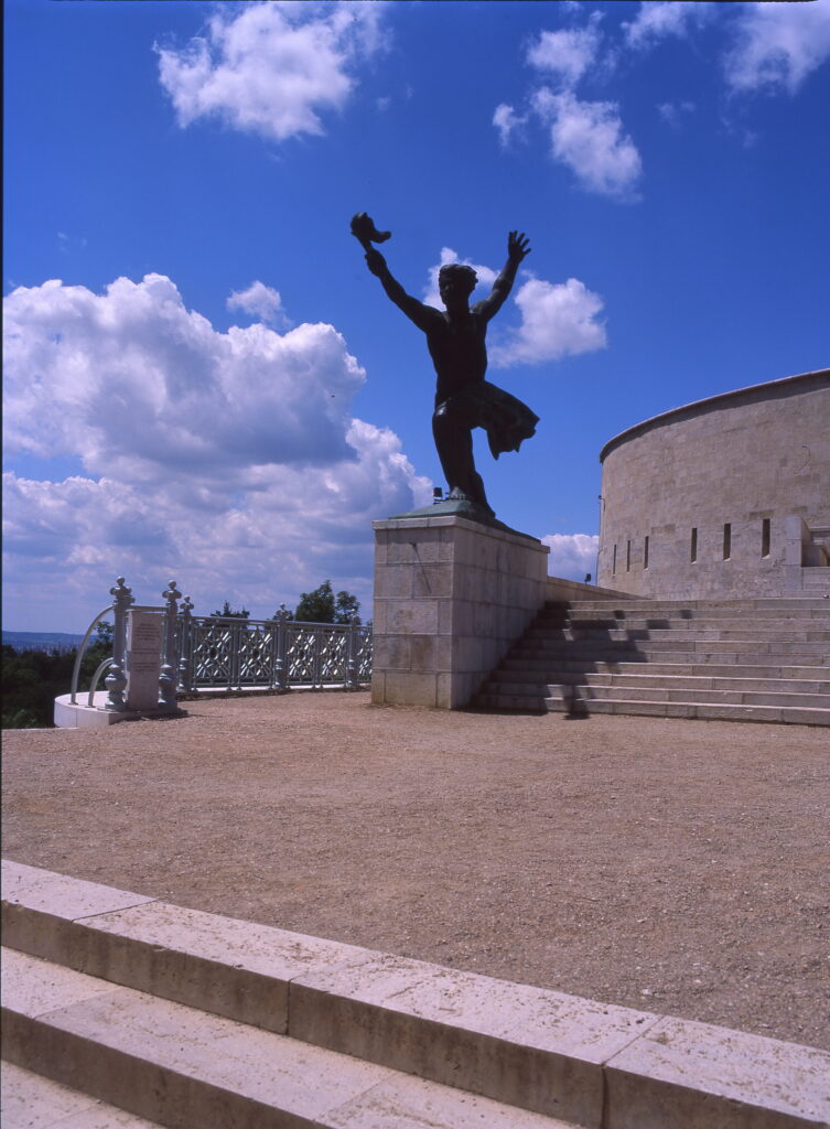 Pentax 645 Flektogon 50 MC Kodak Ektachrome 100-9539