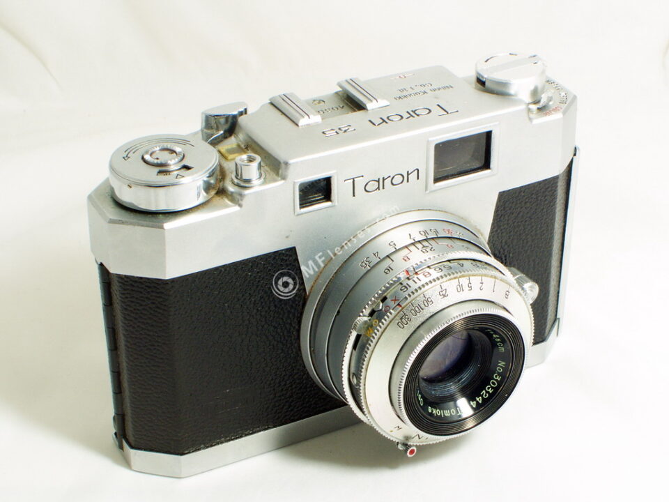 Taron 35 Tomioka lens