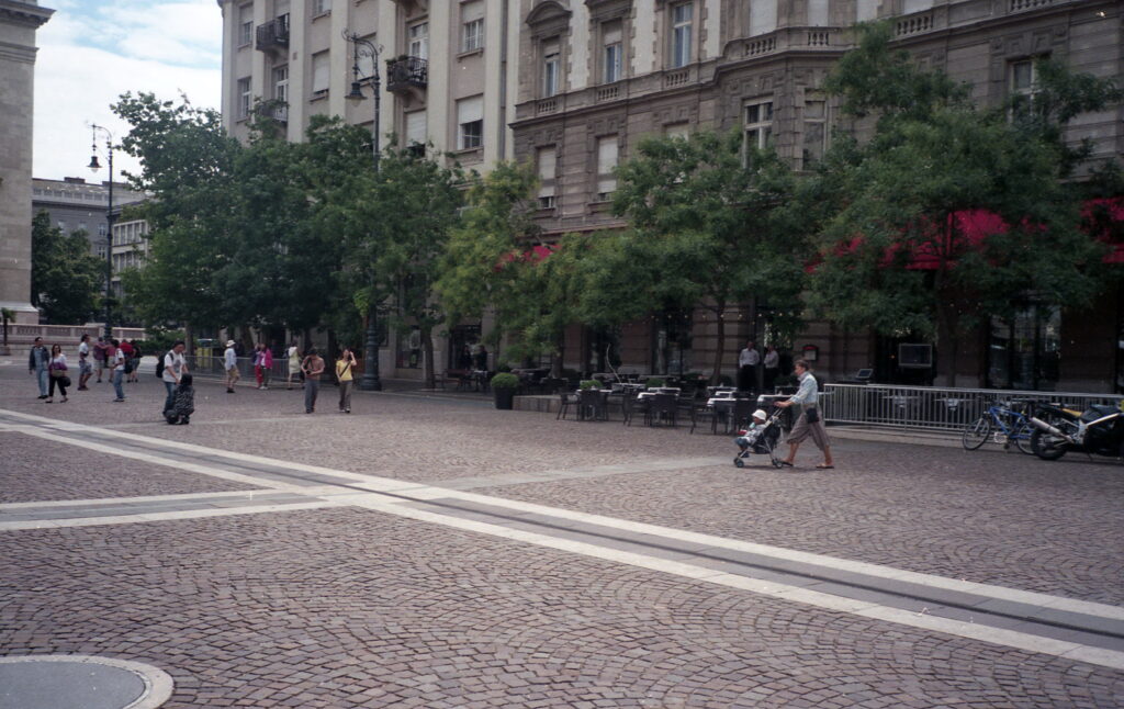 Yashica T3 CZ Tessar 35mm f2.8-6245