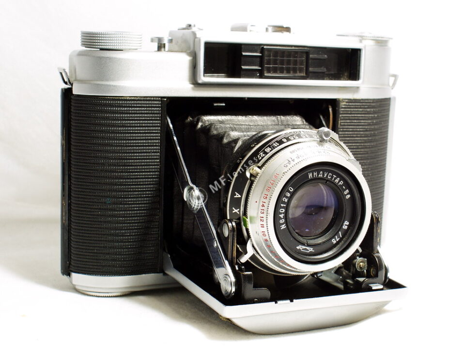 Iskra-2 6x6 RF folder Astia 100