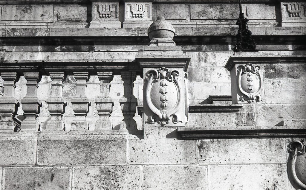 Jupiter-9 8,5cm RED P Fed-2 Fomapan 100-8327