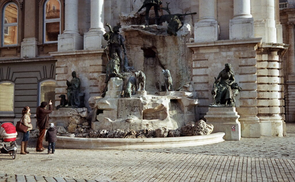 Kiev 4 Jupiter-12 3,5cm f2.8 RED P Paradise 200-8336