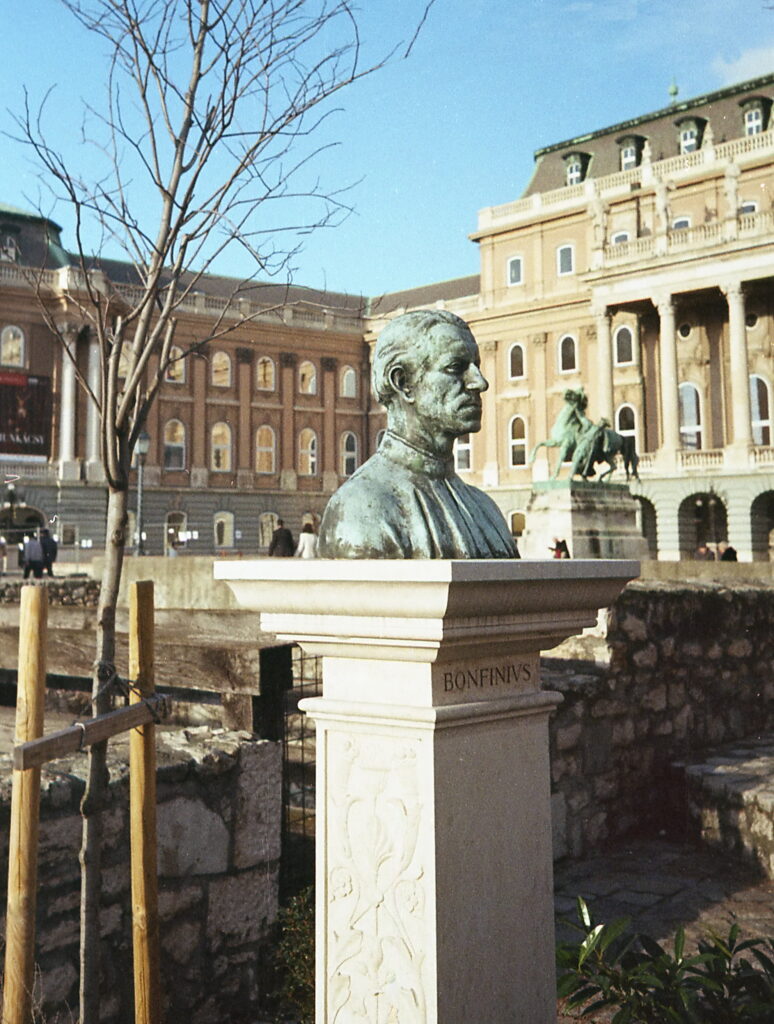 Kiev 4 Jupiter-12 3,5cm f2.8 RED P Paradise 200-8348