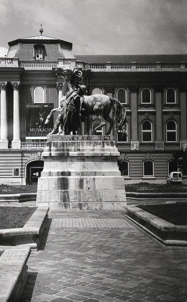 Kiev-4 Jupiter-8M Agfa APX100-9288