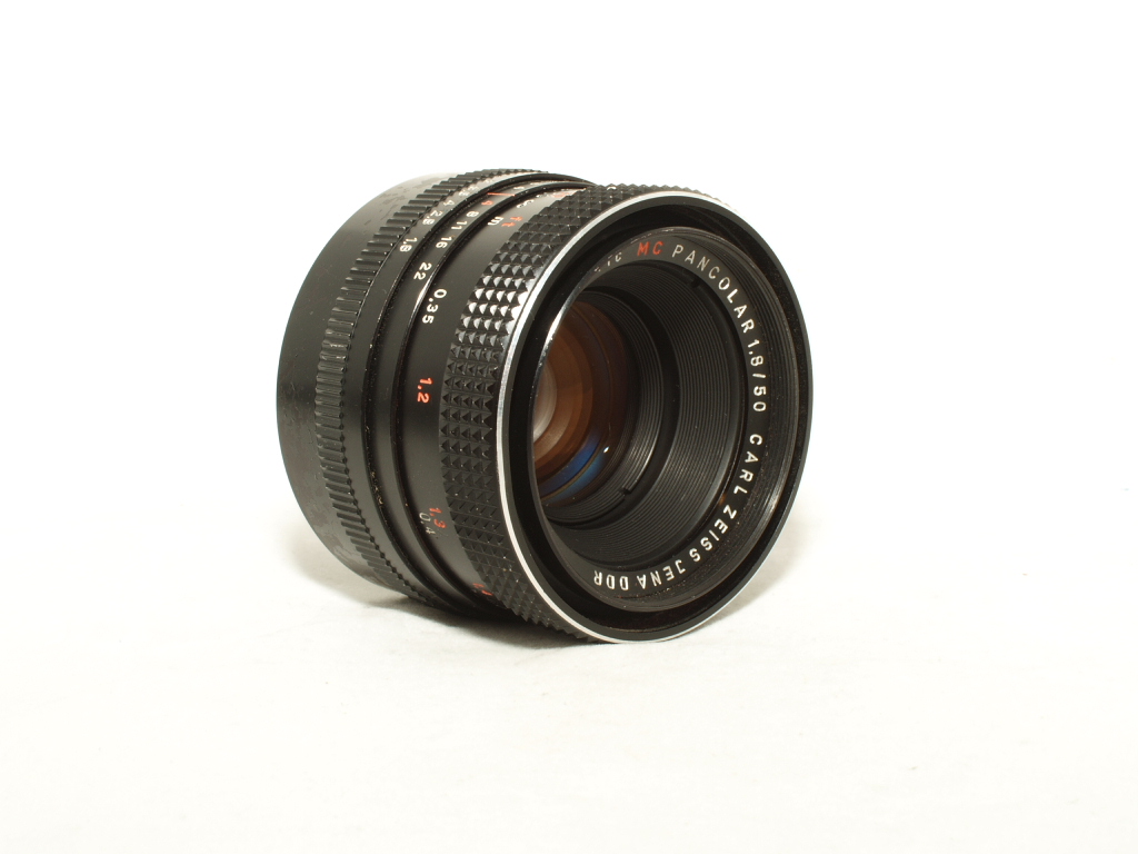 Carl Zeiss Jena Pancolar 50mm f/1.8 MC-4039