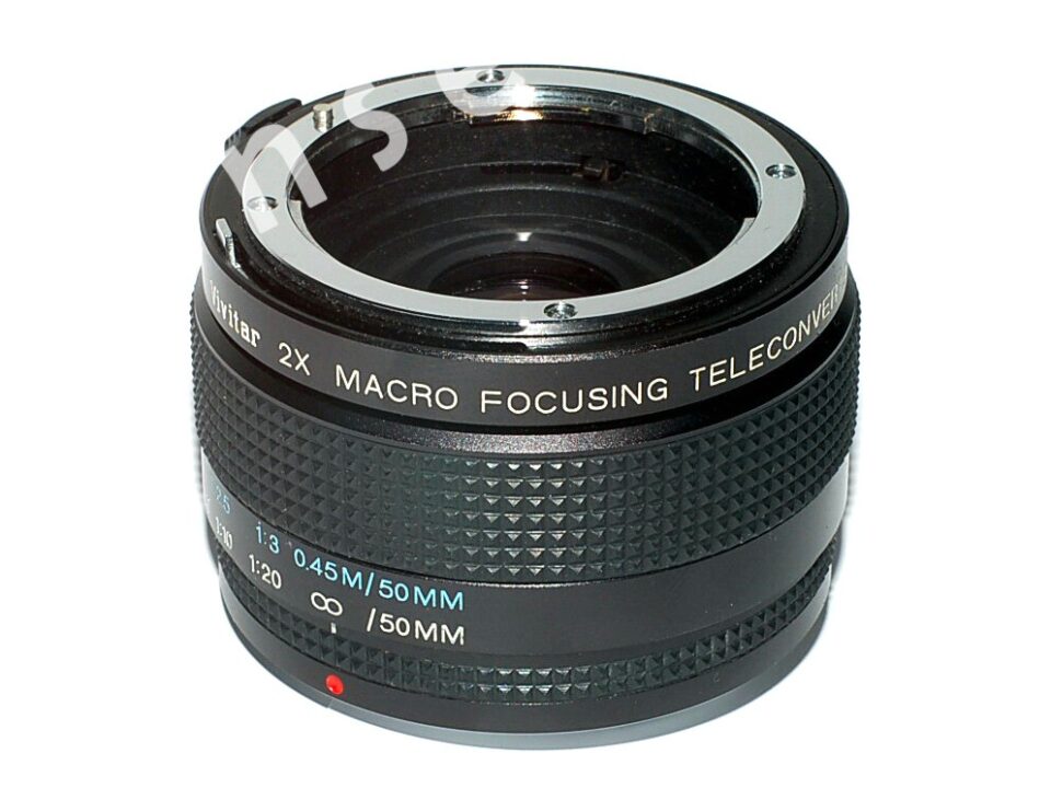 Meyer-Optik Oreston 50mm f/1.8+Vivitar Close Focusing Macro
