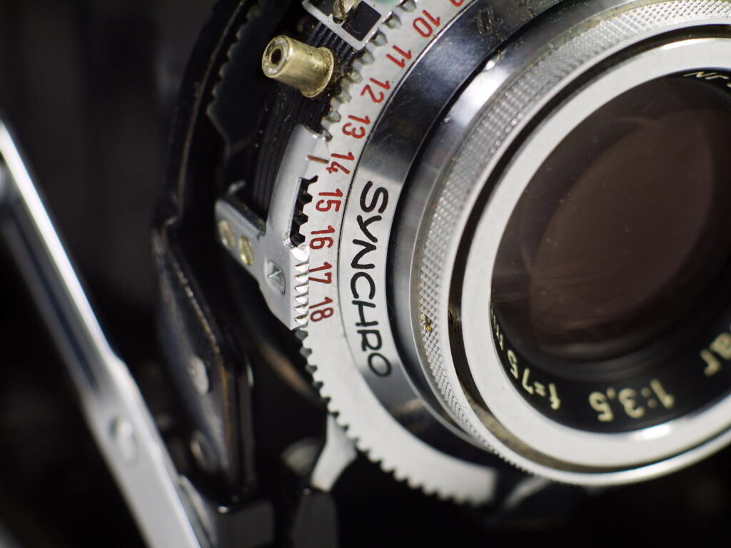 Schenider-Kreuznach Xenon 75mm f2-8148