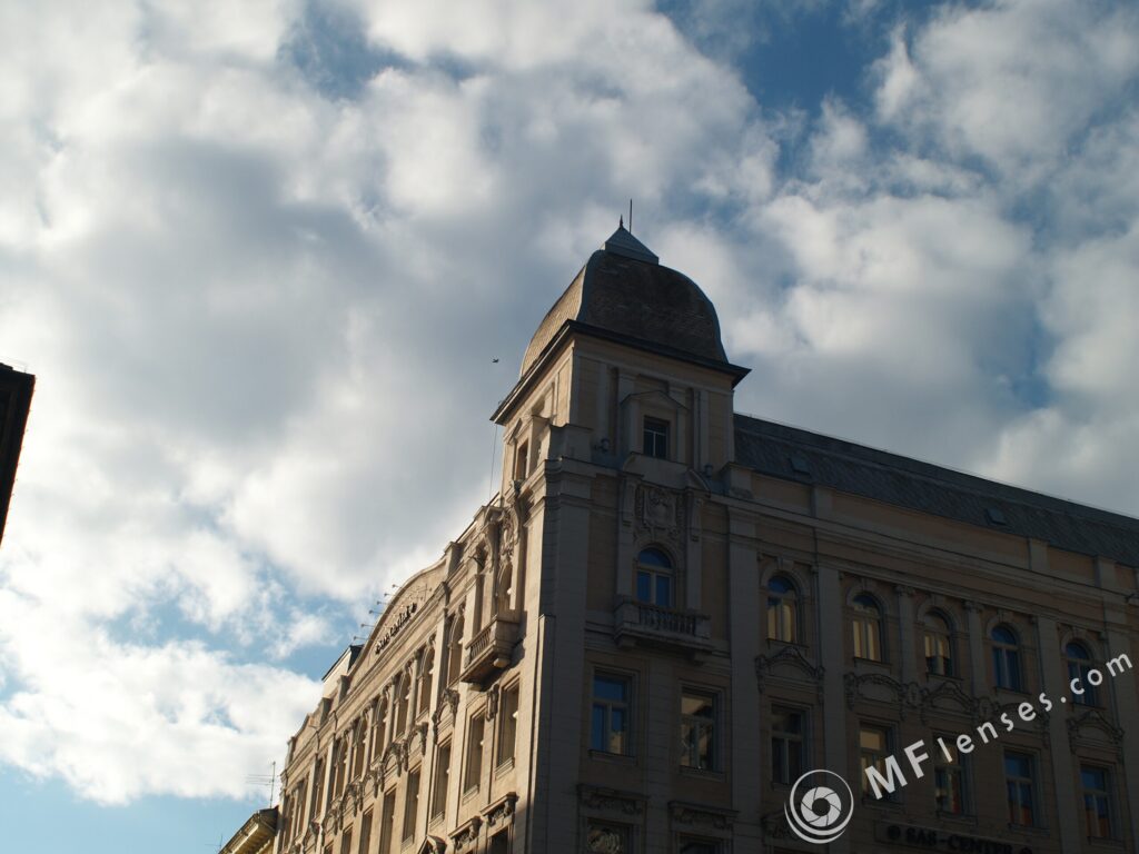2/24mm Olympus OM-3368