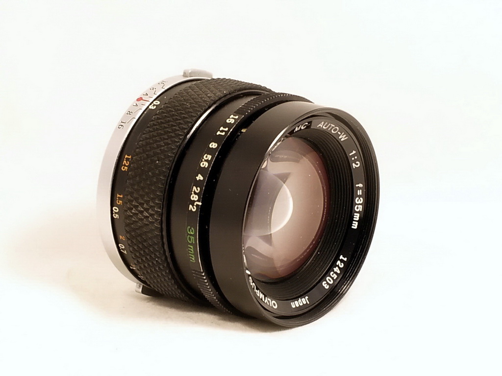 Olympus OM 35mm f2-6676