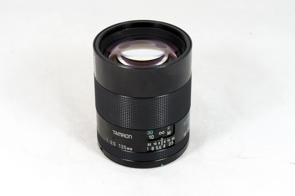 Tamron 135mm f/2.5-10202