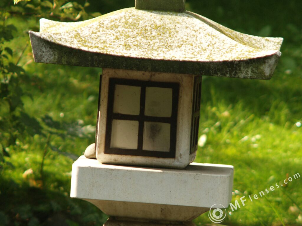 4.5/300mm Hexanon Konica AR-3044