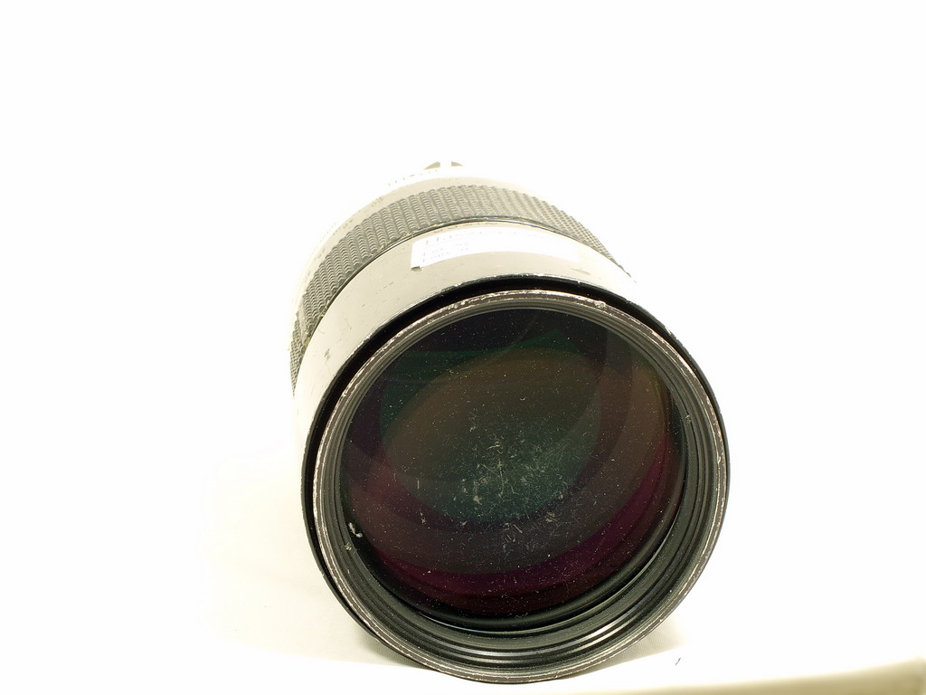 Nikon 180mm f2.8 ED badly scratched front element-8436