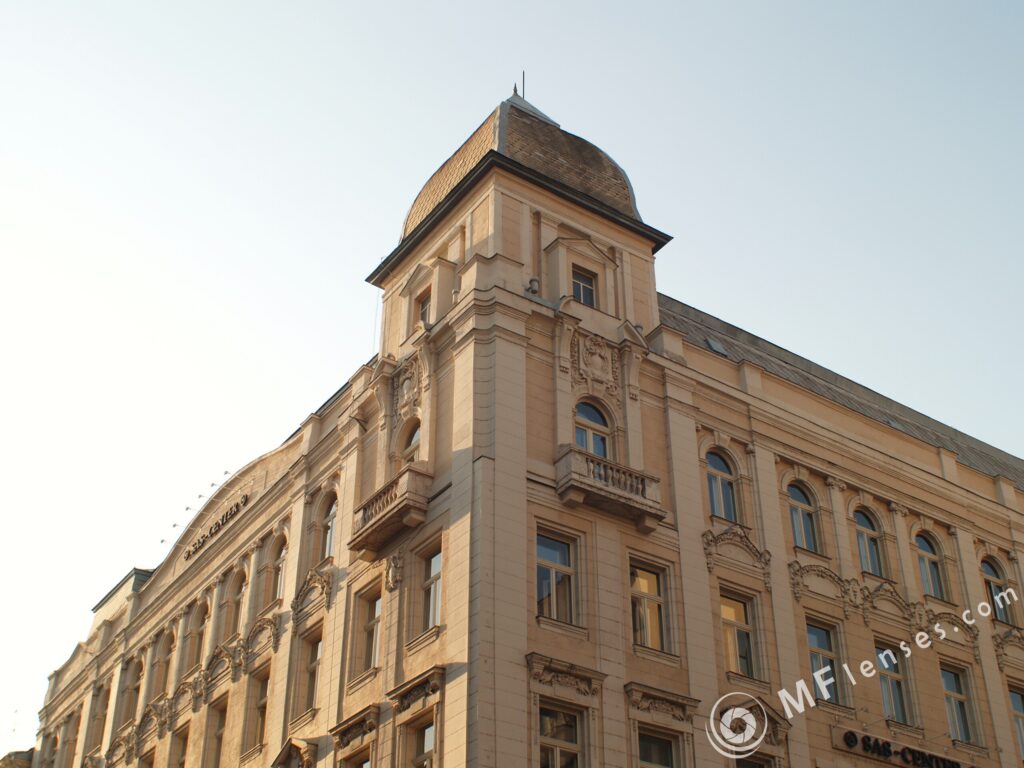 Vivitar 24mm f2 MC Kiron made-3111
