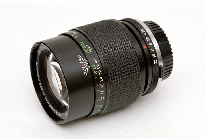 Vivitar 135/2.8 CF-3682