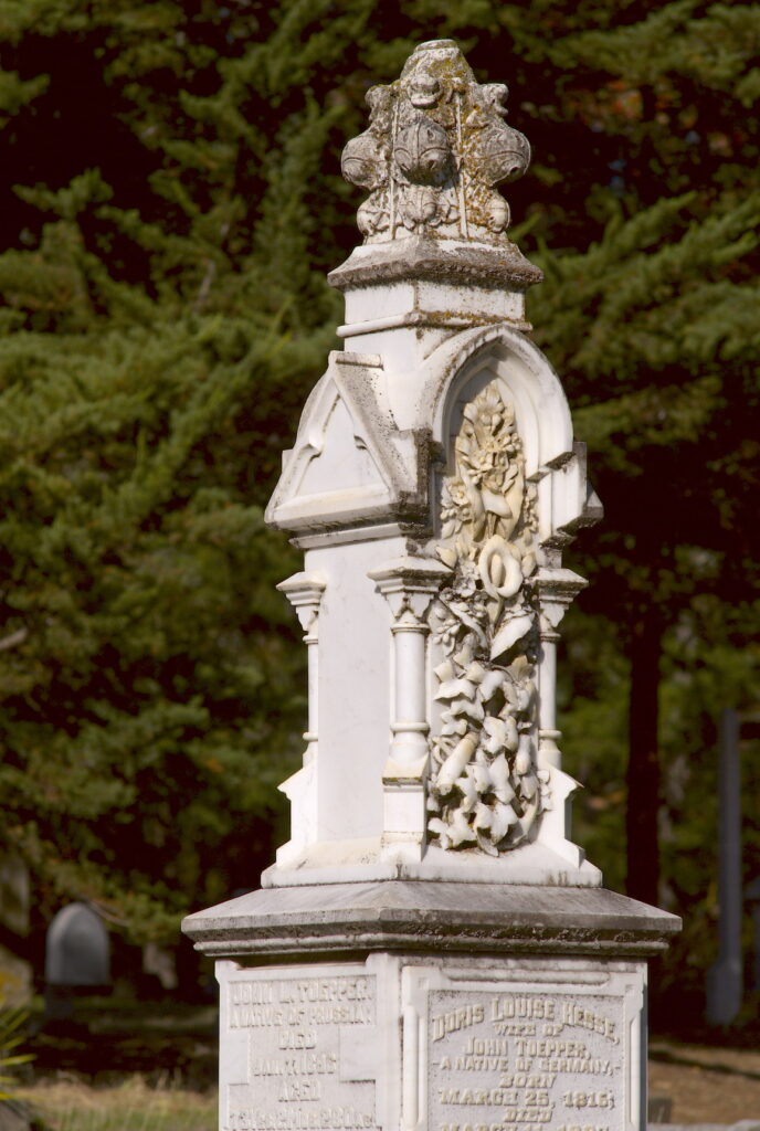 Vivitar 135/2.8 CF-3678